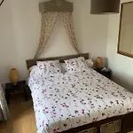 Le Clos Des Tilleuls D Day Home, D'hôtes, Avec Sauna Privatif, Avec Balnéothérapie Privative, En Supplément Option Bain à Remous 3*