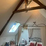 Le Clos Des Tilleuls D Day Home, D'hôtes, Avec Sauna Privatif, Avec Balnéothérapie Privative, En Supplément Option Bain à Remous Pensión La Vendelée