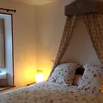 Le Clos Des Tilleuls D Day Home, D'hôtes, Avec Sauna Privatif, Avec Balnéothérapie Privative, En Supplément Option Bain à Remous Pensión