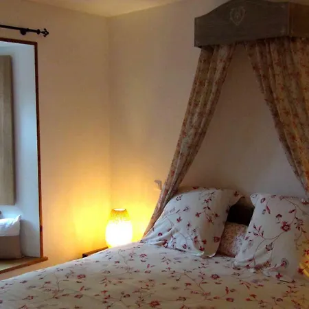 Le Clos Des Tilleuls D Day Home, D'hôtes, Avec Sauna Privatif, Avec Balnéothérapie Privative, En Supplément Option Bain à Remous Casa de hóspedes