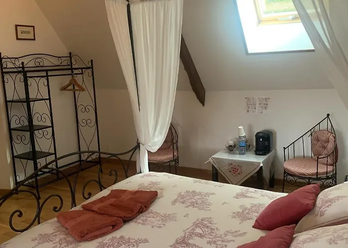 Le Clos Des Tilleuls: D-day With Private Experiences 3* La Vendelee